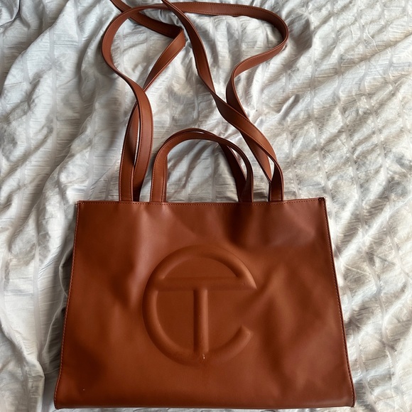 Telfar Large Tan Shopping Bag - Picture 1 of 4